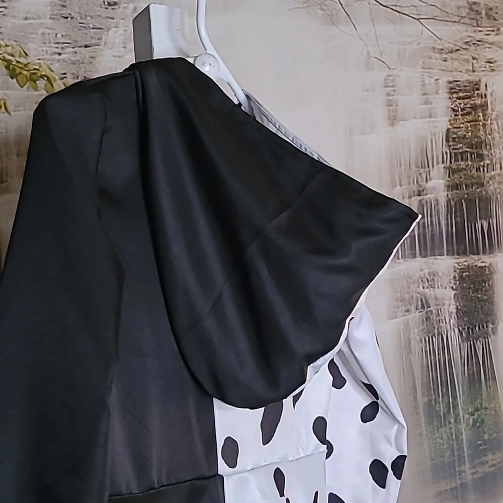 Cruella De Vil zip up dress Halloween costume Kids Girls 11-12 years